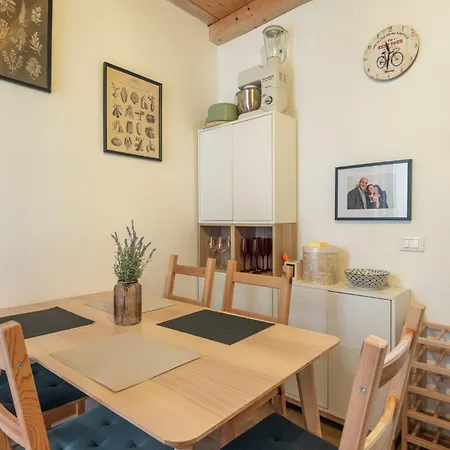 Campari & Aperol Apartment Iseo